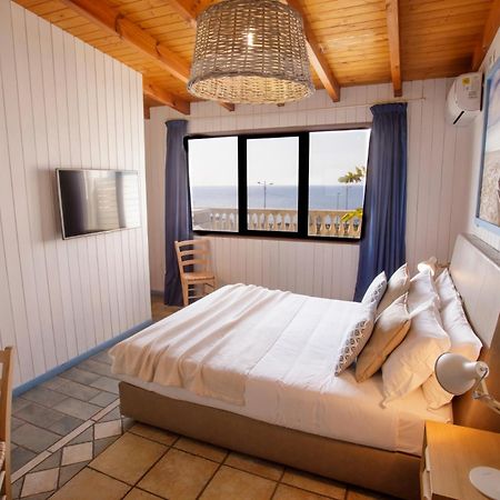 Hotel Corallo Санта-Мария-аль-Баньо Экстерьер фото