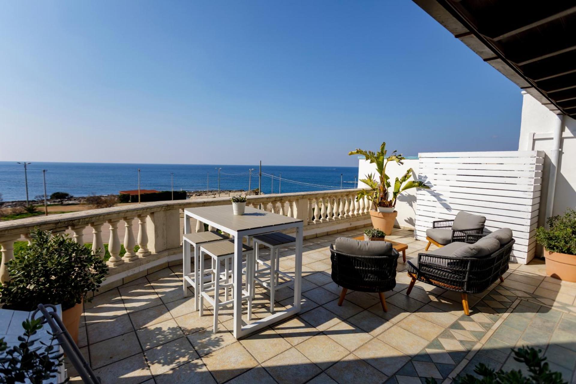 Hotel Corallo Санта-Мария-аль-Баньо Экстерьер фото